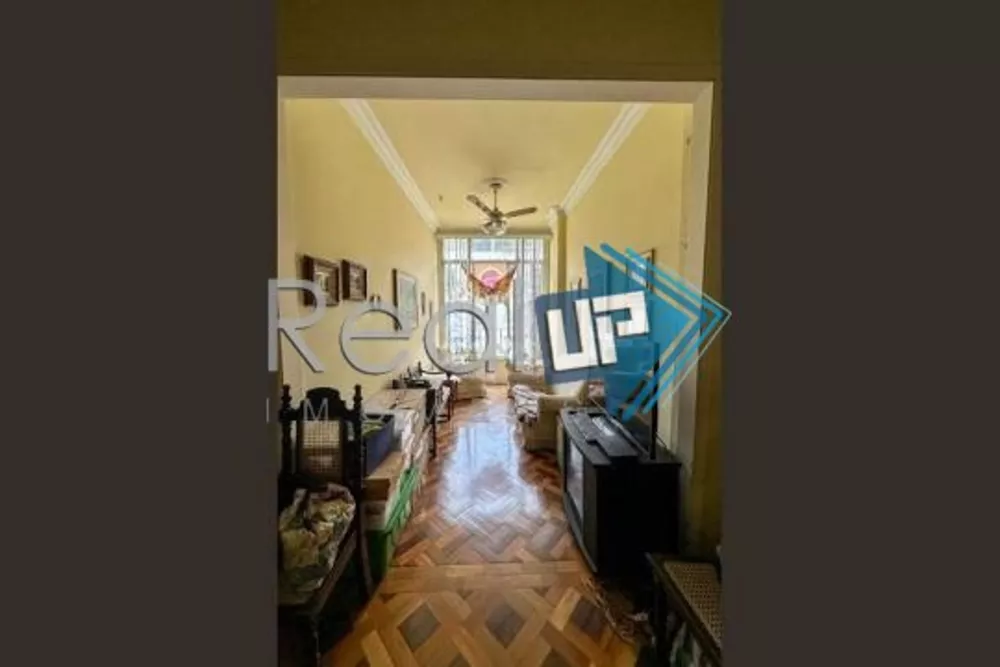 Apartamento à venda com 3 quartos, 133m² - Foto 4