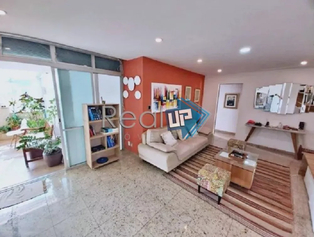 Apartamento, 3 quartos, 150 m² - Foto 1