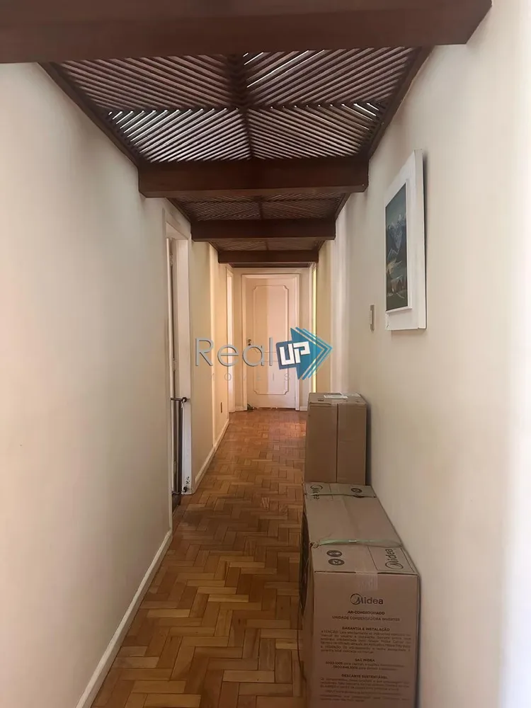 Cobertura, 4 quartos, 239 m² - Foto 12