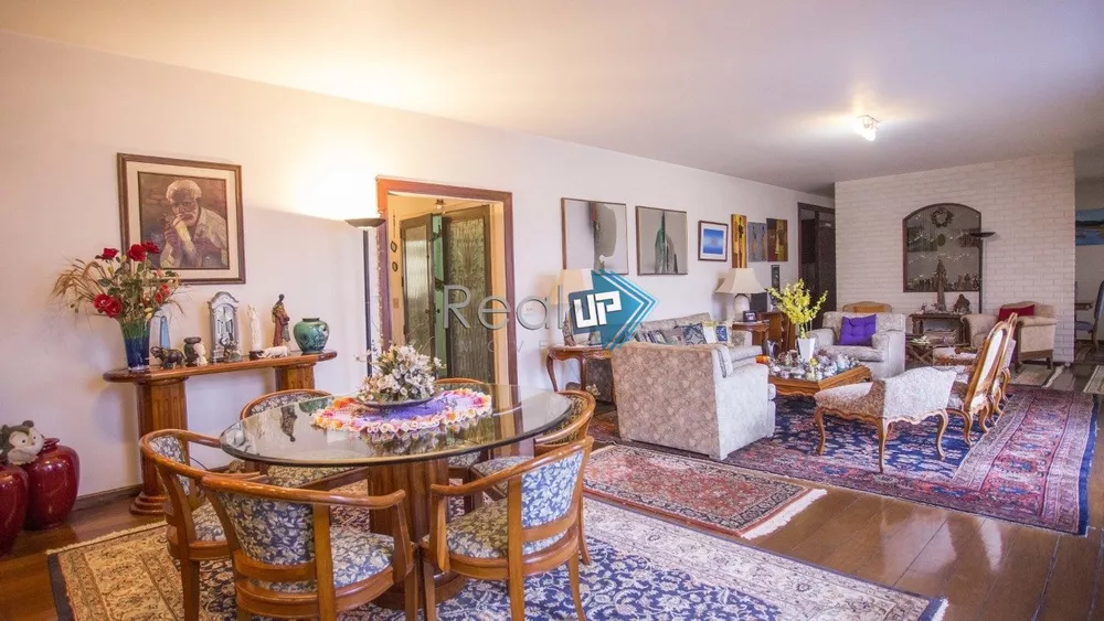 Apartamento à venda com 4 quartos, 300m² - Foto 4