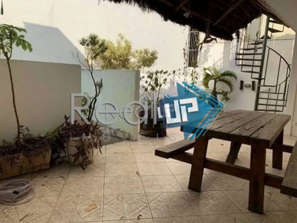 Casa, 13 quartos, 437 m² - Foto 1