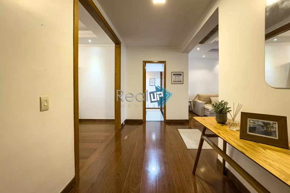 Apartamento, 3 quartos, 272 m² - Foto 16