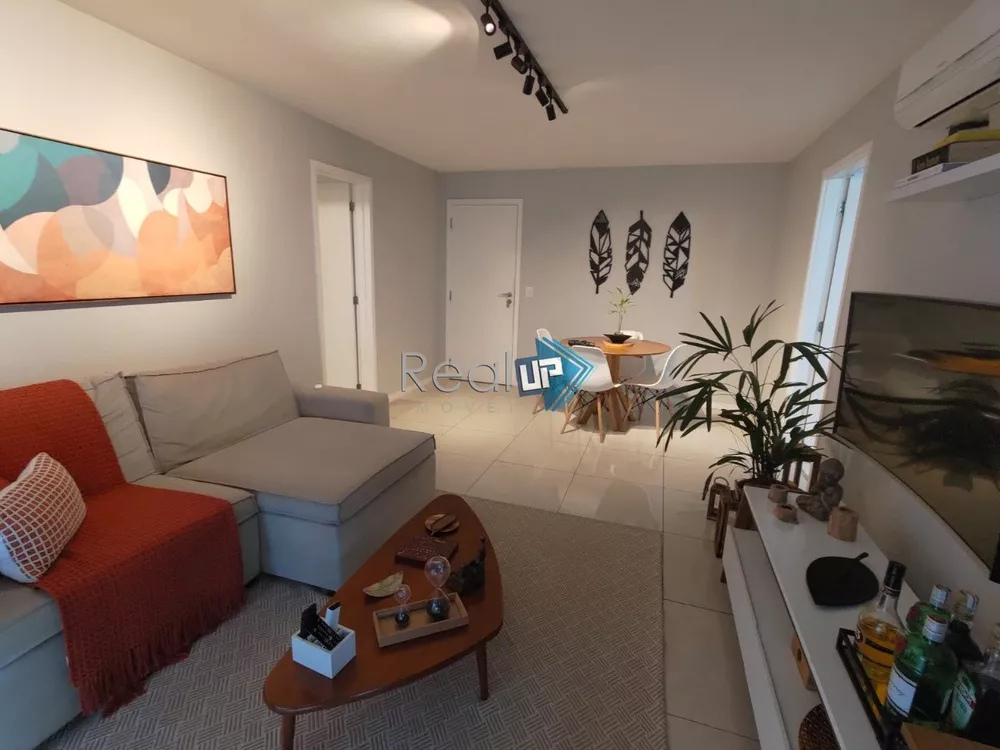 Apartamento à venda com 2 quartos, 88m² - Foto 4