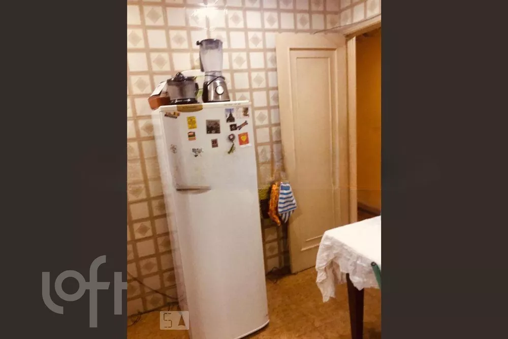 Apartamento à venda com 4 quartos, 199m² - Foto 7