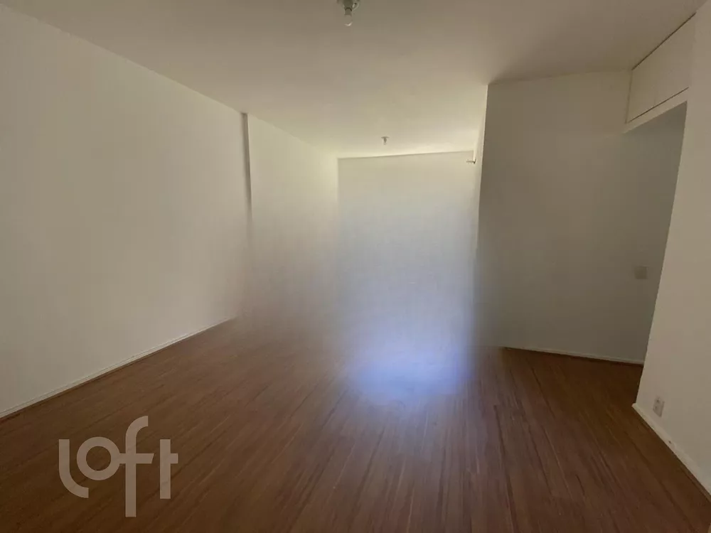 Apartamento à venda com 3 quartos, 100m² - Foto 4