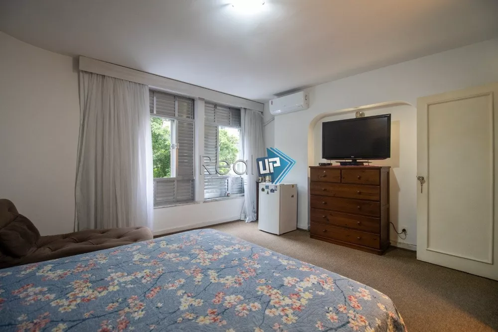 Apartamento, 4 quartos, 252 m² - Foto 12