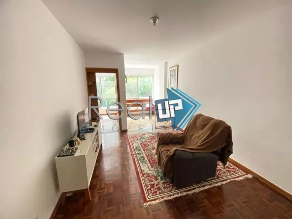 Apartamento à venda com 3 quartos, 74m² - Foto 1