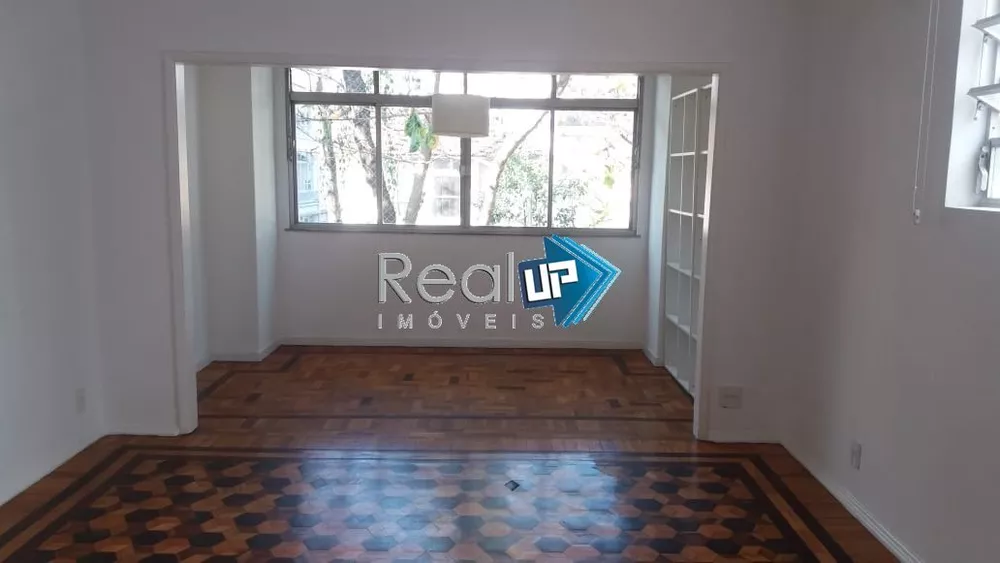 Apartamento à venda com 3 quartos, 124m² - Foto 3