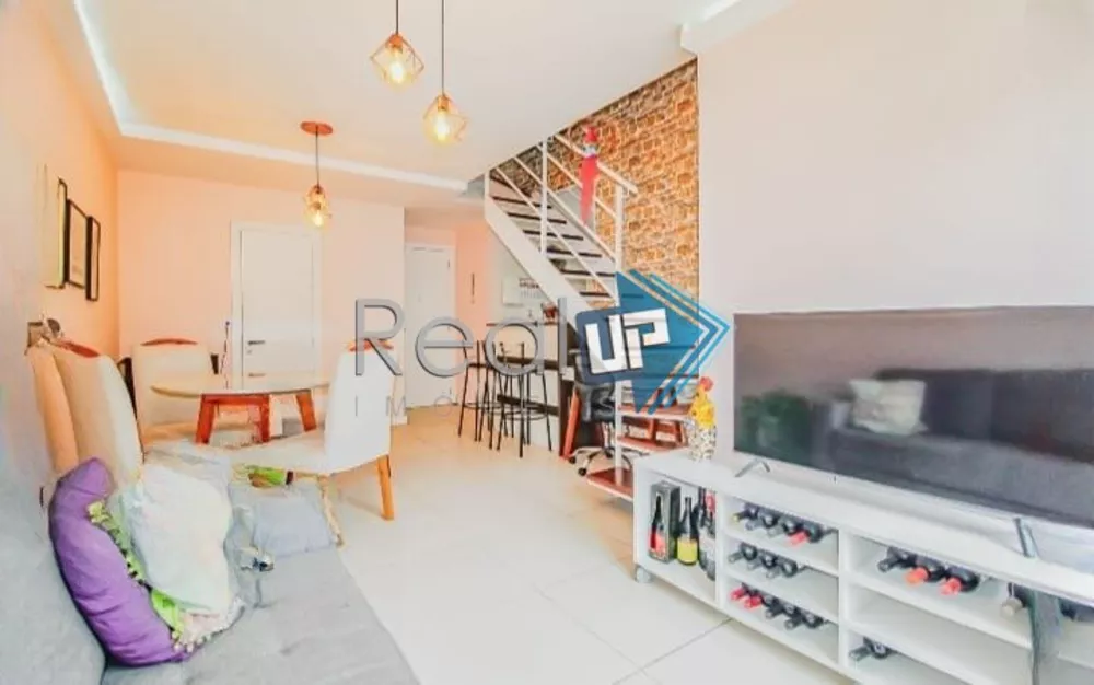 Apartamento à venda com 2 quartos, 80m² - Foto 5