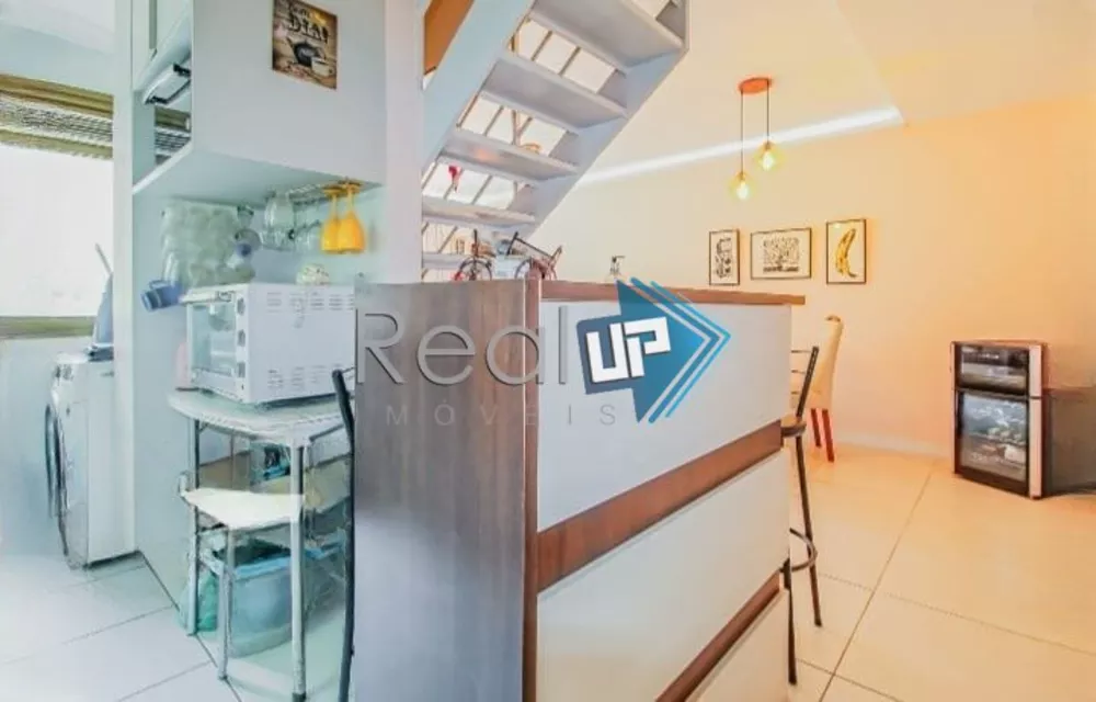 Apartamento à venda com 2 quartos, 80m² - Foto 7