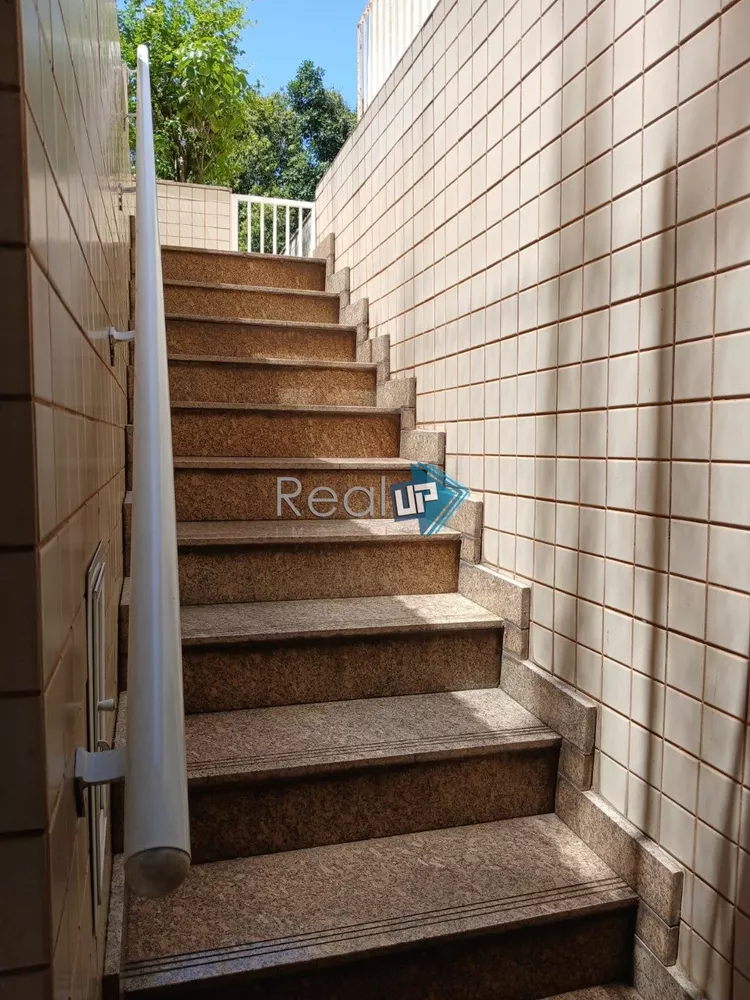 Casa, 5 quartos, 300 m² - Foto 2