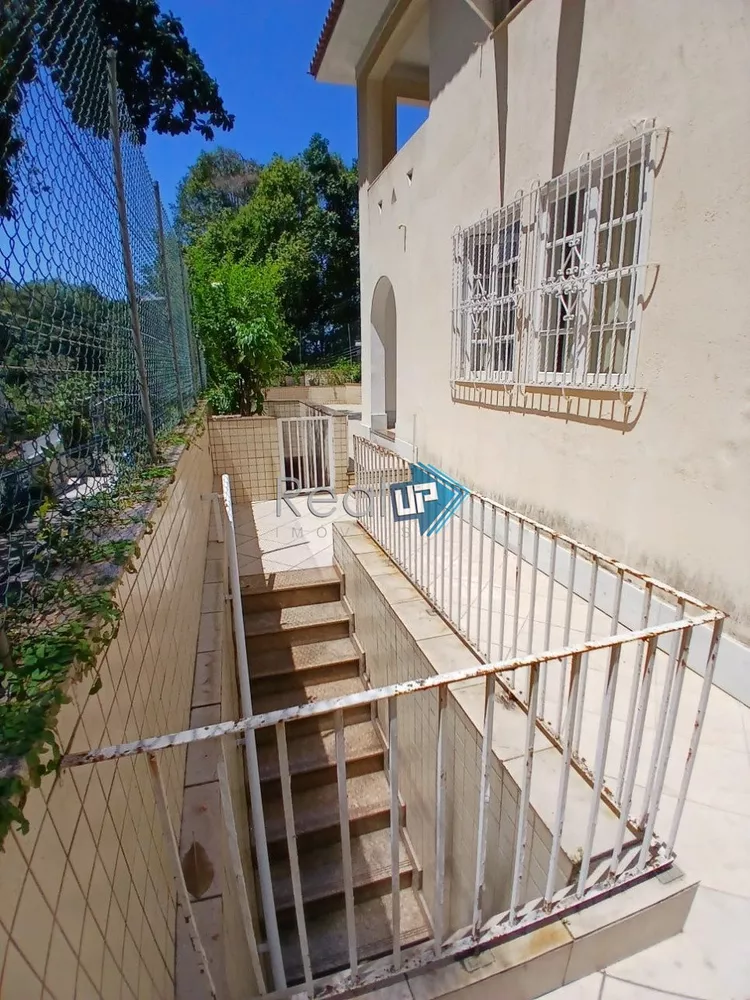 Casa, 5 quartos, 300 m² - Foto 4