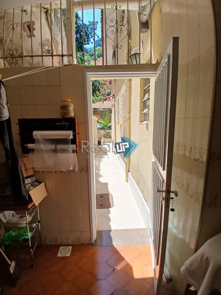 Casa, 5 quartos, 300 m² - Foto 33