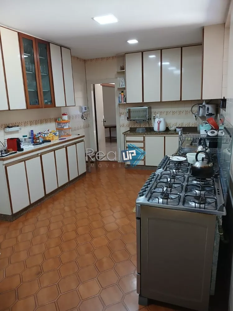 Casa, 5 quartos, 300 m² - Foto 19