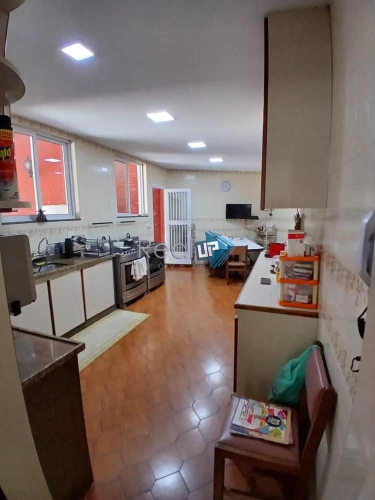 Casa, 5 quartos, 300 m² - Foto 18
