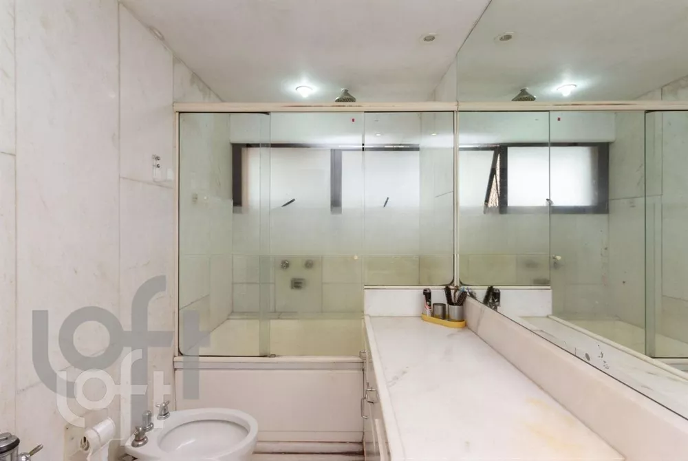 Apartamento à venda com 4 quartos, 320m² - Foto 4