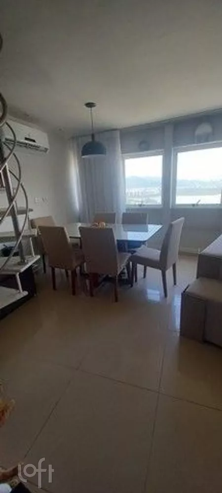 Apartamento à venda com 2 quartos, 76m² - Foto 1