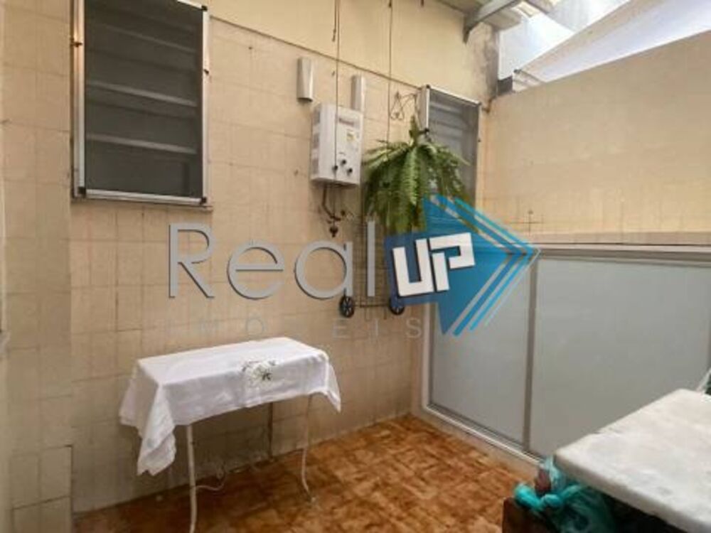 Apartamento à venda com 3 quartos, 142m² - Foto 8
