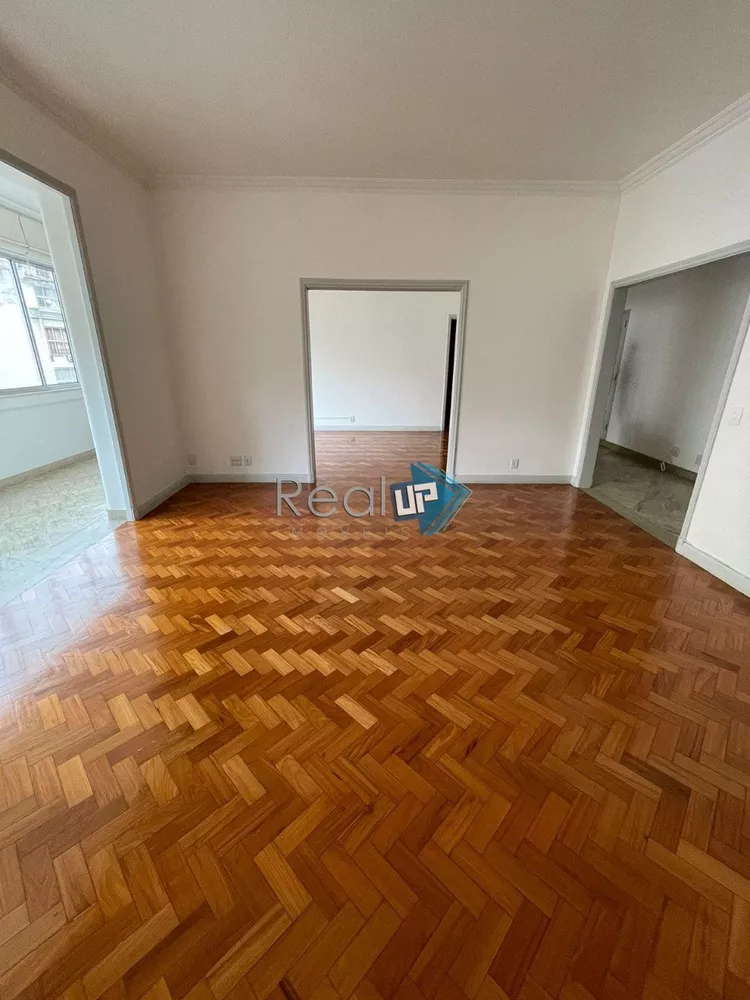 Apartamento à venda com 3 quartos, 190m² - Foto 7