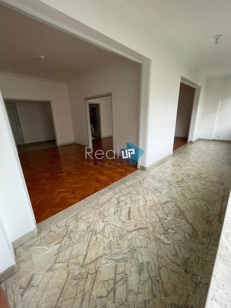 Apartamento à venda com 3 quartos, 190m² - Foto 5