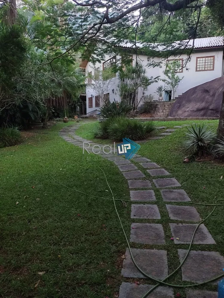 Casa, 4 quartos, 375 m² - Foto 1