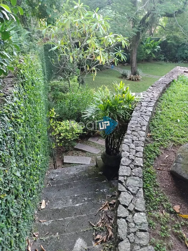 Casa, 4 quartos, 375 m² - Foto 32