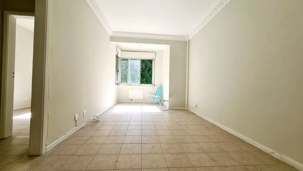 Apartamento à venda com 2 quartos, 101m² - Foto 1