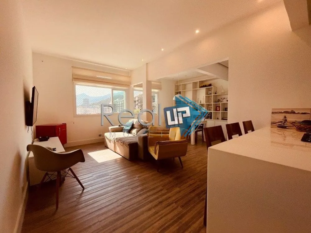 Apartamento à venda com 2 quartos, 71m² - Foto 1