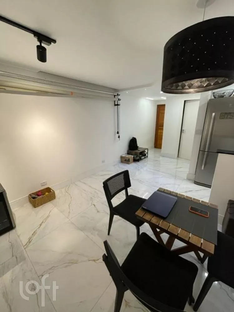 Apartamento à venda com 2 quartos, 98m² - Foto 2