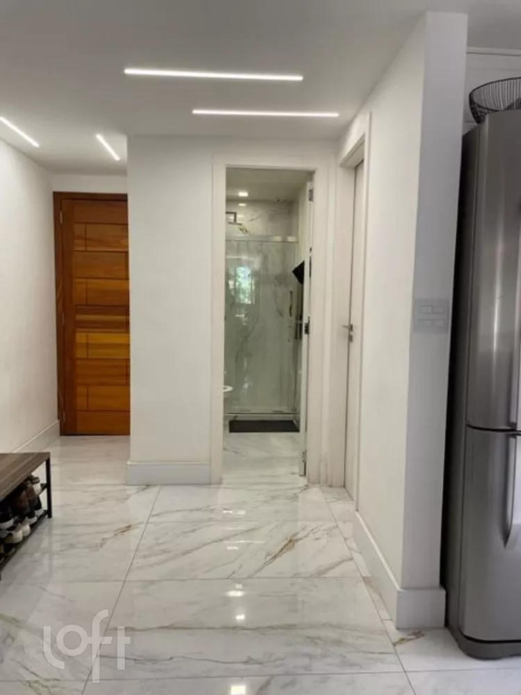 Apartamento à venda com 2 quartos, 98m² - Foto 3