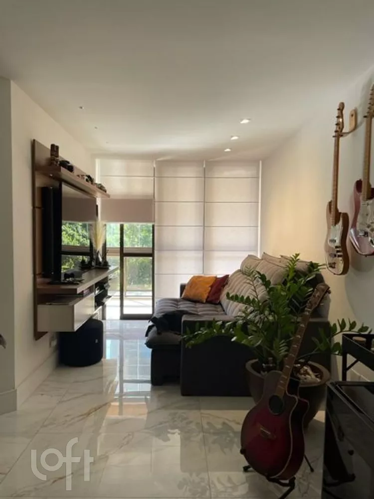 Apartamento à venda com 2 quartos, 98m² - Foto 1