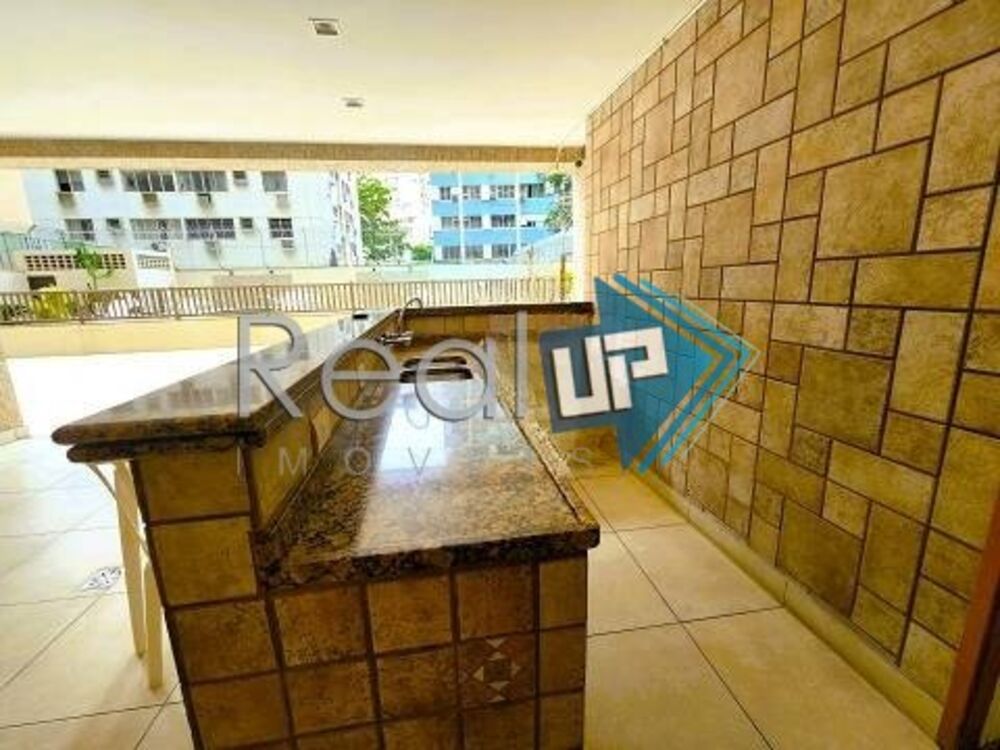 Apartamento à venda com 4 quartos, 162m² - Foto 5