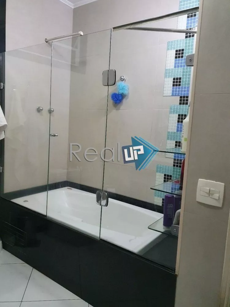 Apartamento à venda com 4 quartos, 197m² - Foto 7