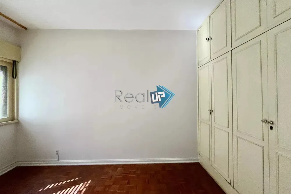 Apartamento, 4 quartos, 215 m² - Foto 2