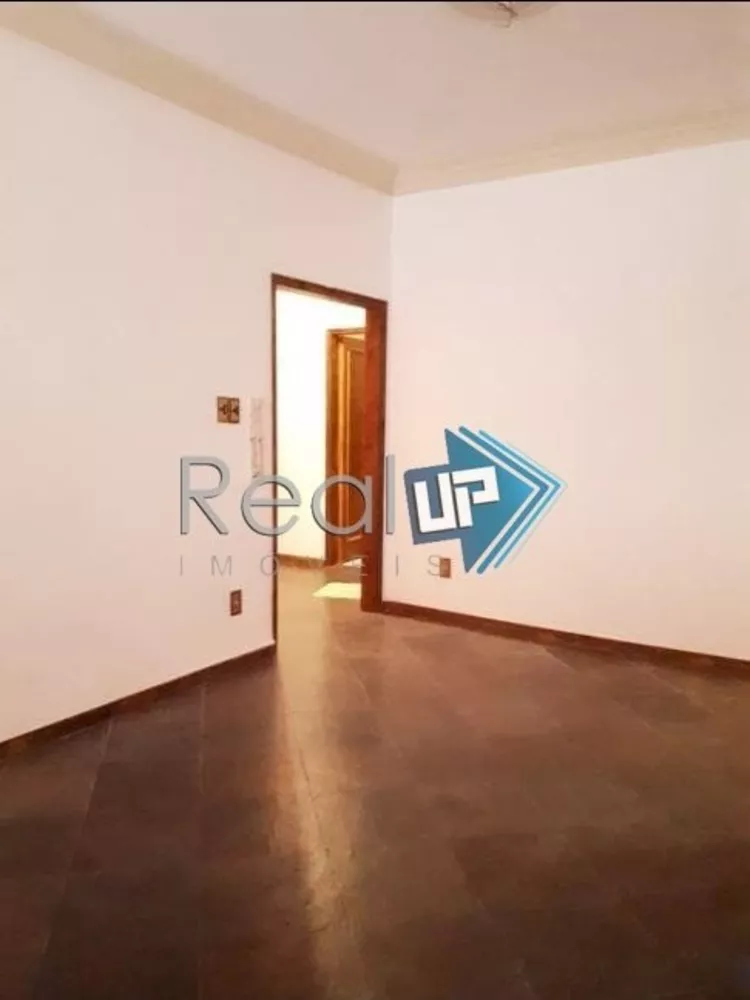 Apartamento à venda com 3 quartos, 104m² - Foto 3