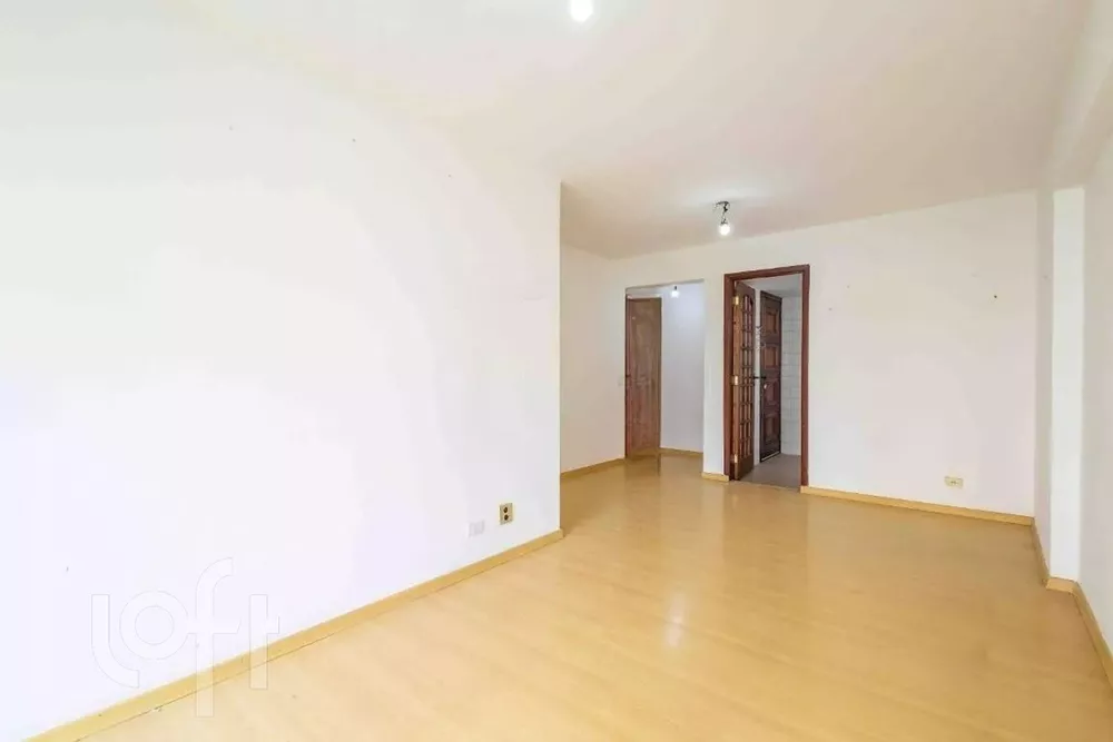 Apartamento à venda com 3 quartos, 90m² - Foto 2