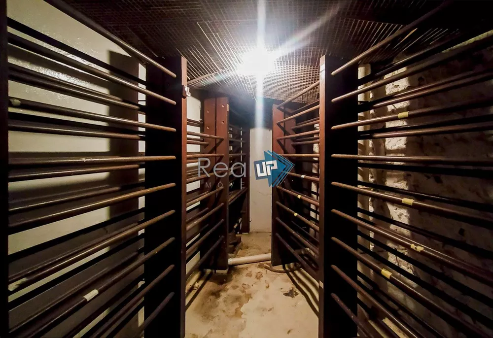 Casa, 6 quartos, 1503 m² - Foto 5