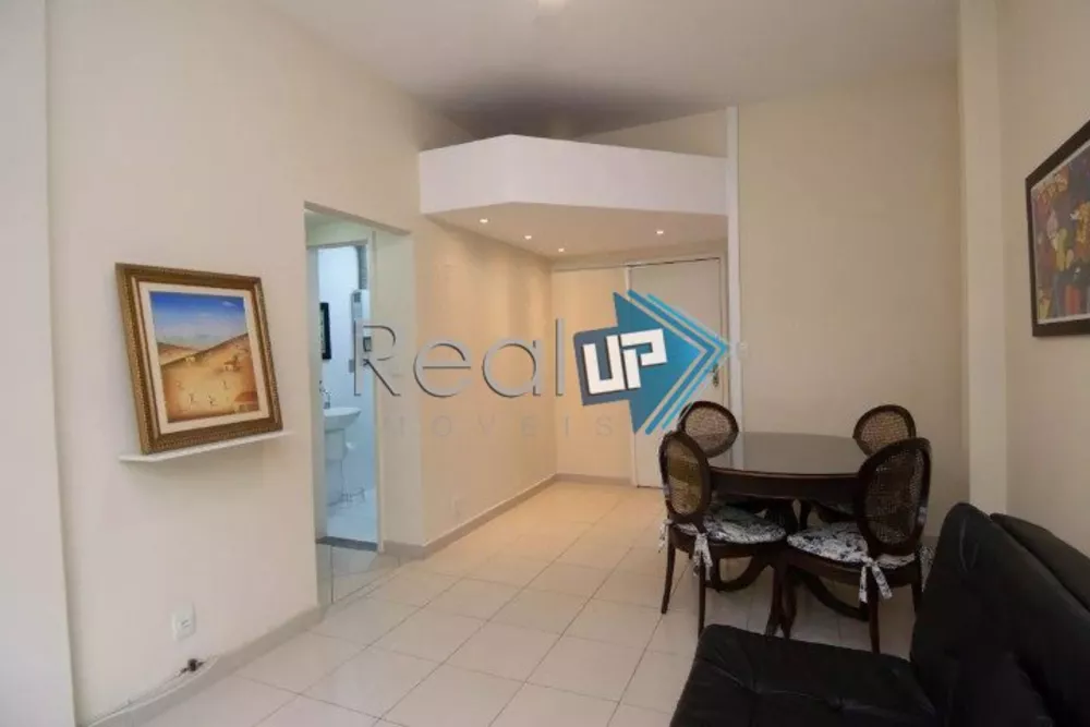 Apartamento à venda com 1 quarto, 50m² - Foto 1