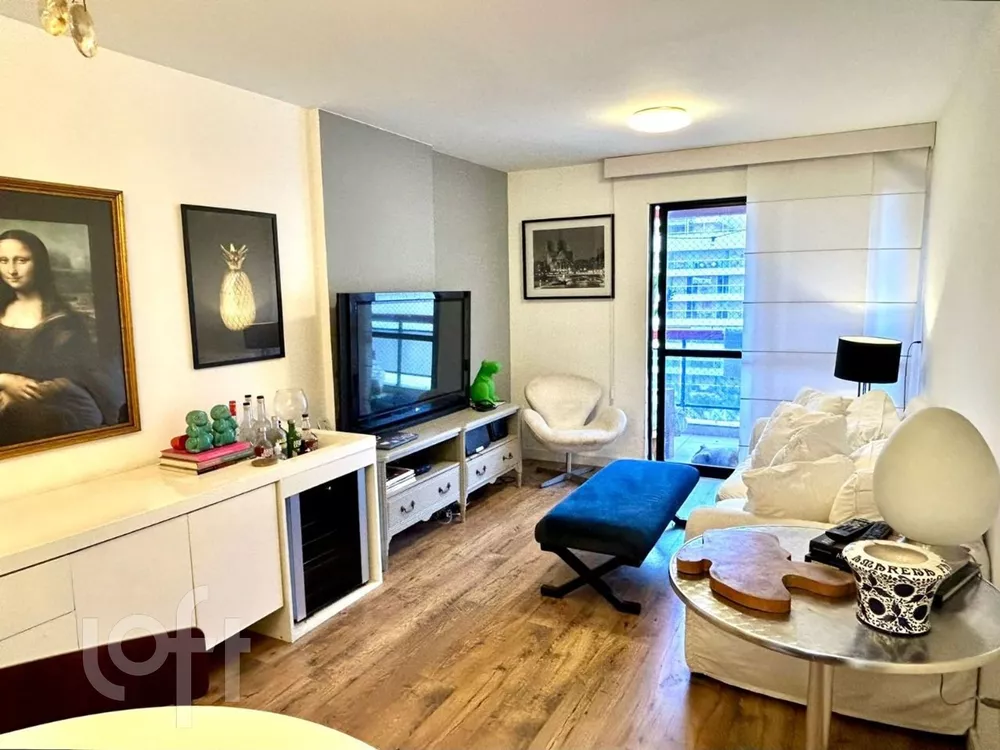 Apartamento à venda com 2 quartos, 86m² - Foto 4