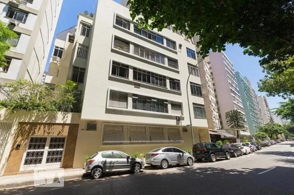 Apartamento à venda com 3 quartos, 110m² - Foto 1