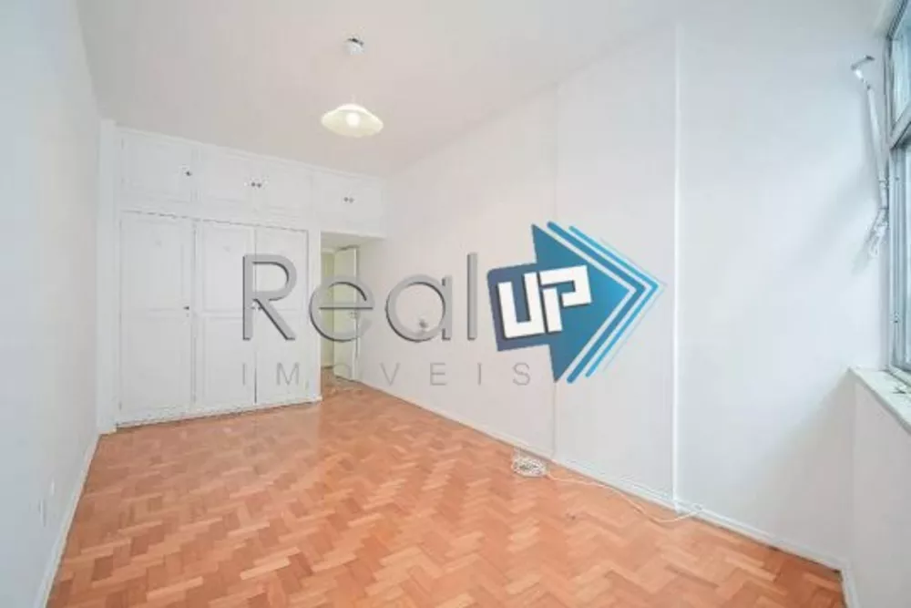 Apartamento à venda com 3 quartos, 150m² - Foto 8