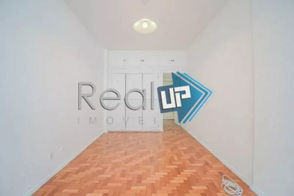 Apartamento à venda com 3 quartos, 150m² - Foto 6