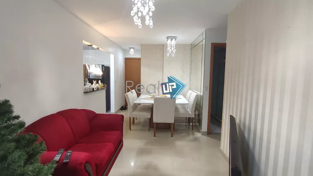 Apartamento à venda com 2 quartos, 72m² - Foto 4