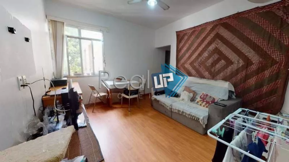 Apartamento à venda com 2 quartos, 68m² - Foto 1