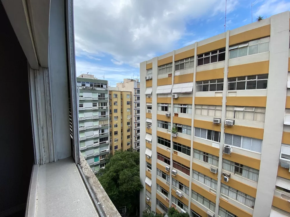 Apartamento à venda com 4 quartos, 208m² - Foto 6