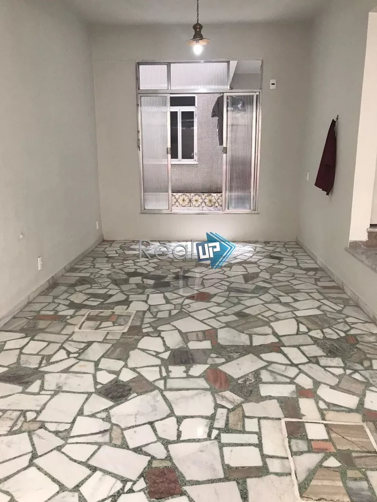 Casa, 5 quartos, 337 m² - Foto 2