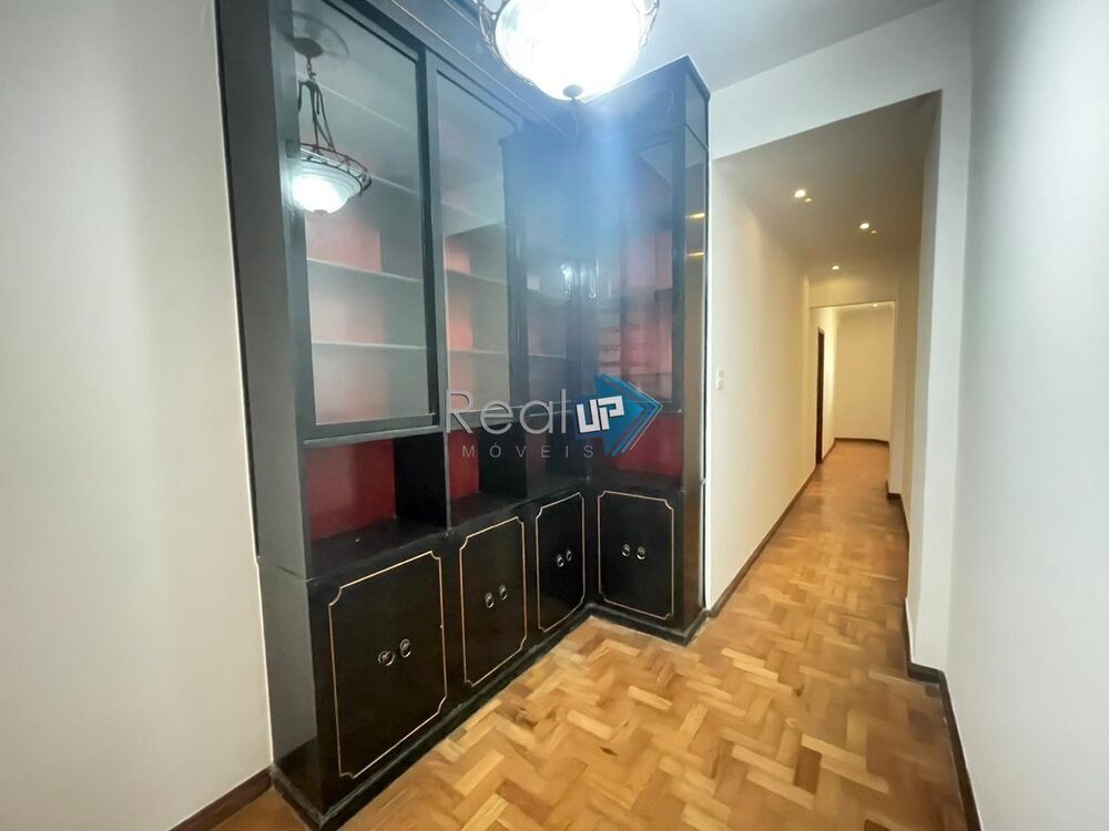 Apartamento à venda com 3 quartos, 195m² - Foto 5