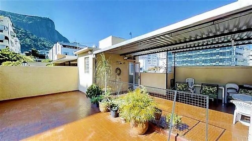 Casa à venda com 5 quartos, 240m² - Foto 5