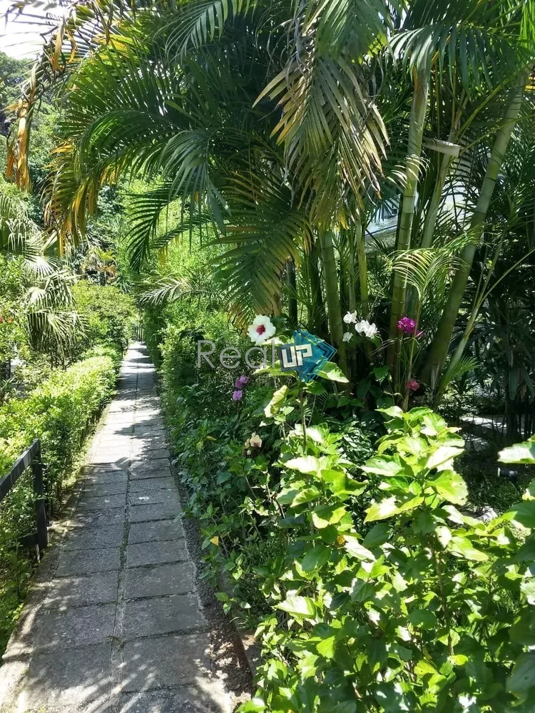 Casa, 4 quartos, 300 m² - Foto 16