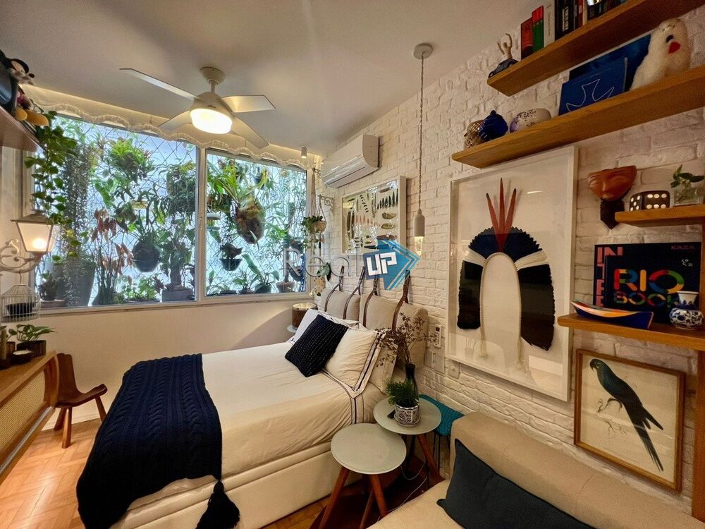 Apartamento à venda com 1 quarto, 36m² - Foto 2